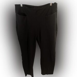 Torrid Women's Black Cropped Pants